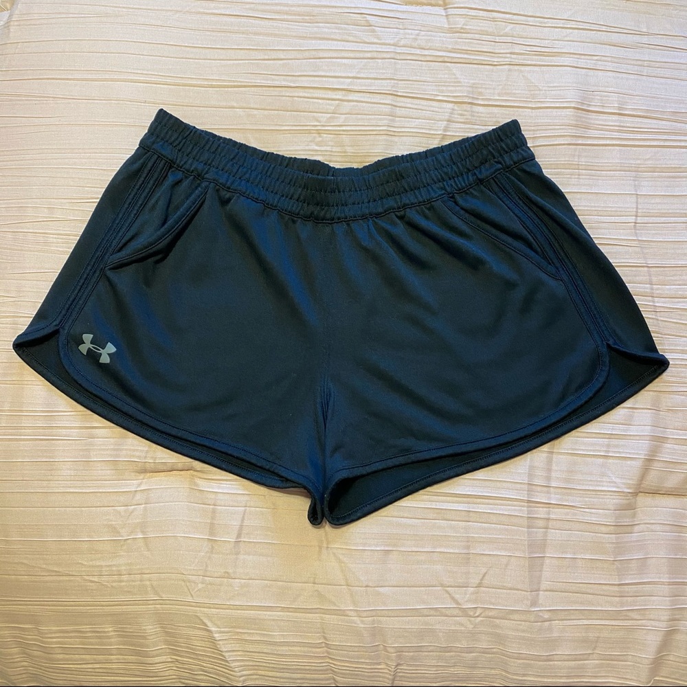 Black Women’s Under Armour Running Shorts Size S/M